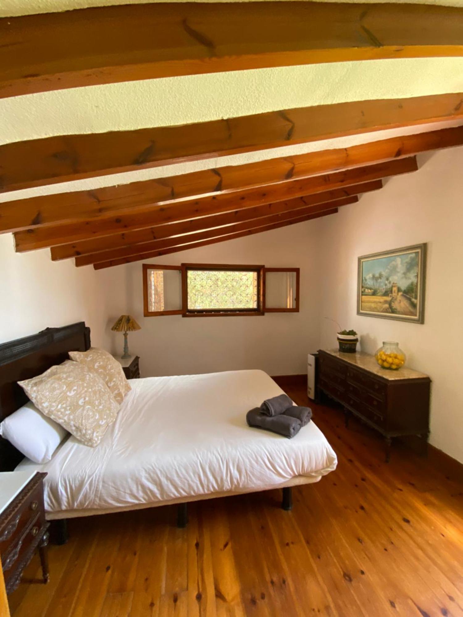 Bed and Breakfast Pink Lemon House Elx Esterno foto